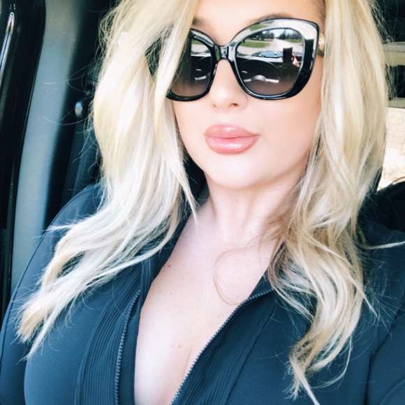 Meet your Posher, Merrick - Picture 1 of 1